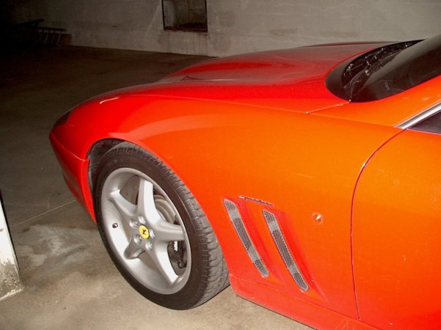 Ferrari F550 Maranello 02